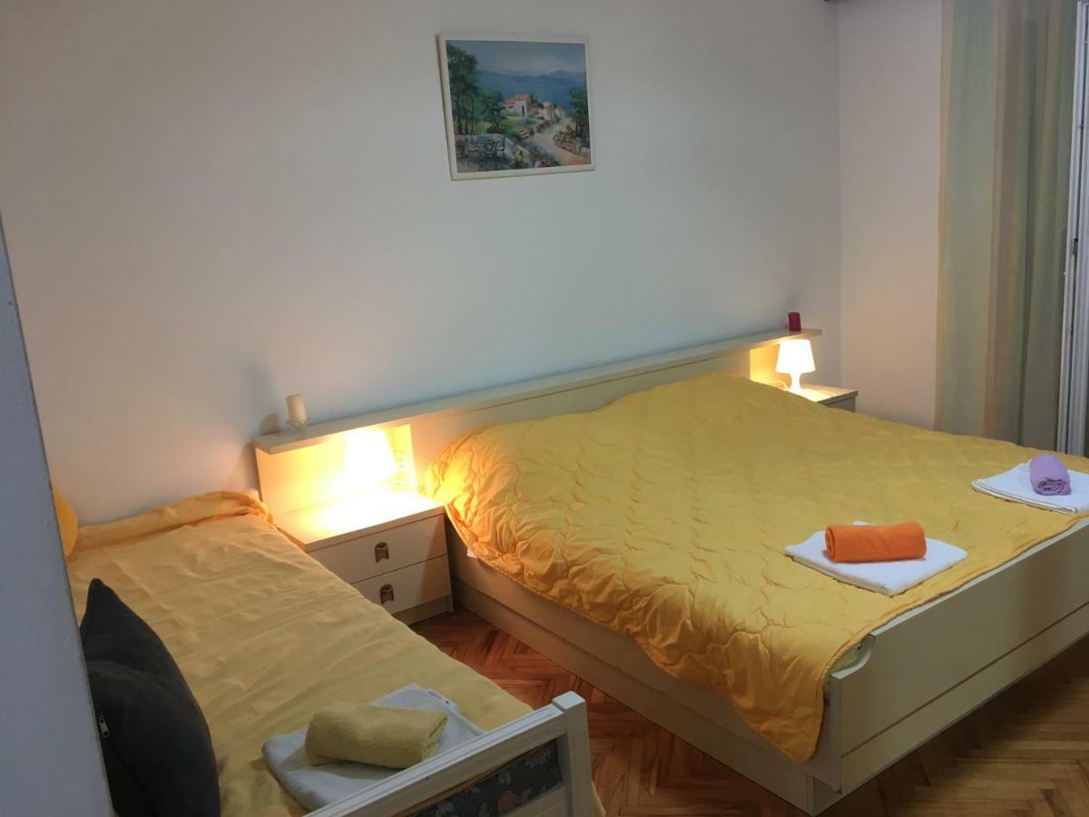 Apartments Paco & Bony Ловран Экстерьер фото